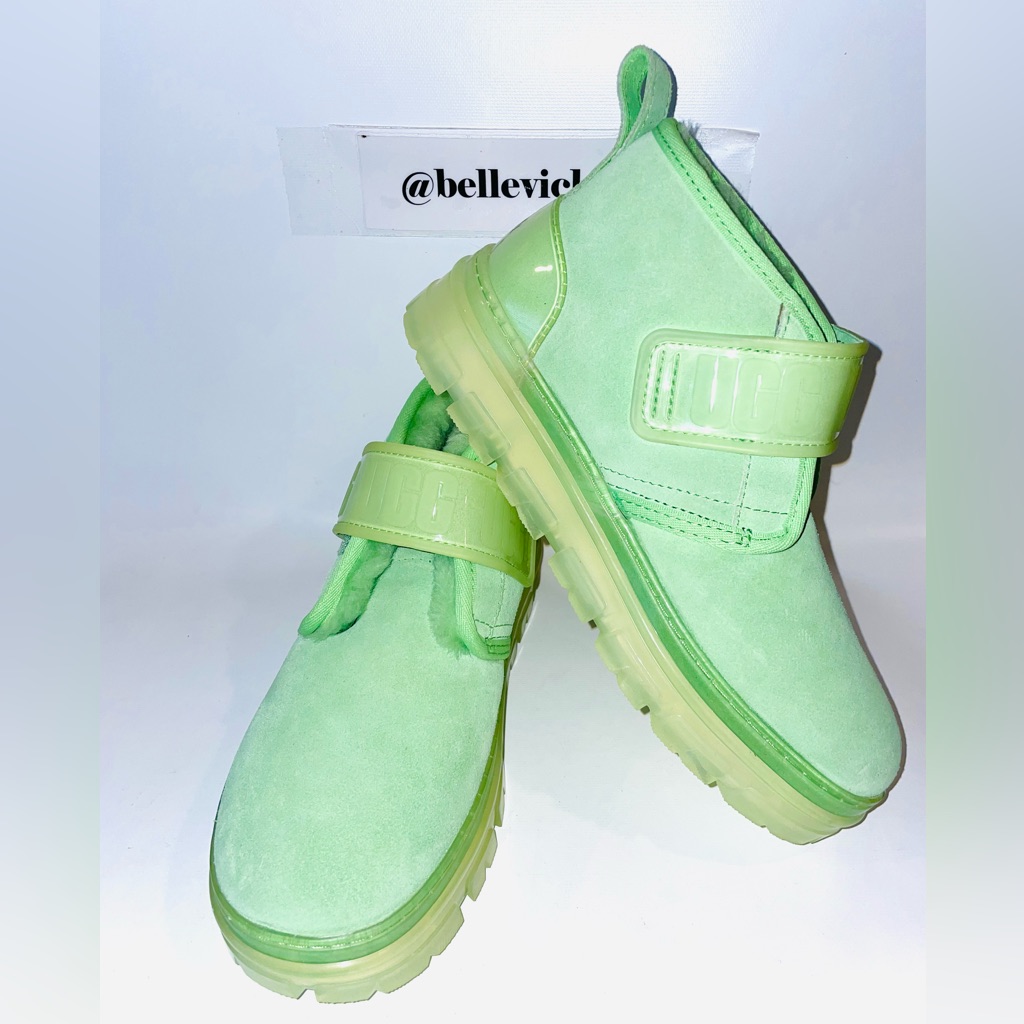 No Box Ugg Lime Green Suede Ankle Boot Sneaker Stylish Warm Comfortable Sz 6